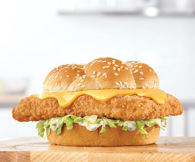 Arby's Fish 'n Cheddar Sandwich Nutrition Facts